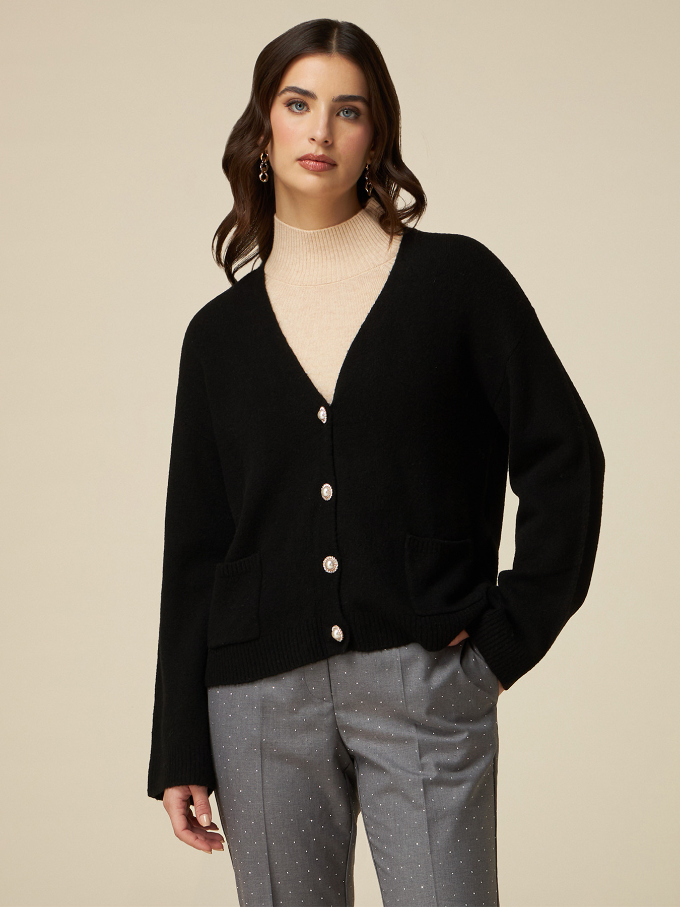 cardigan-bottoni-gioiello-459lcu-1.jpg