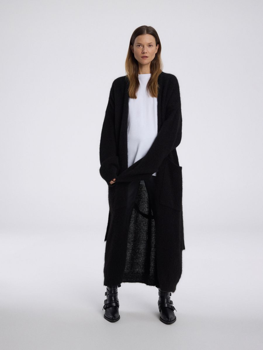 cardigan-lungo-nero-141mwh-1.jpg