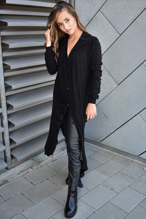 cardigan-lungo-nero-donna-134pzb-1.jpg