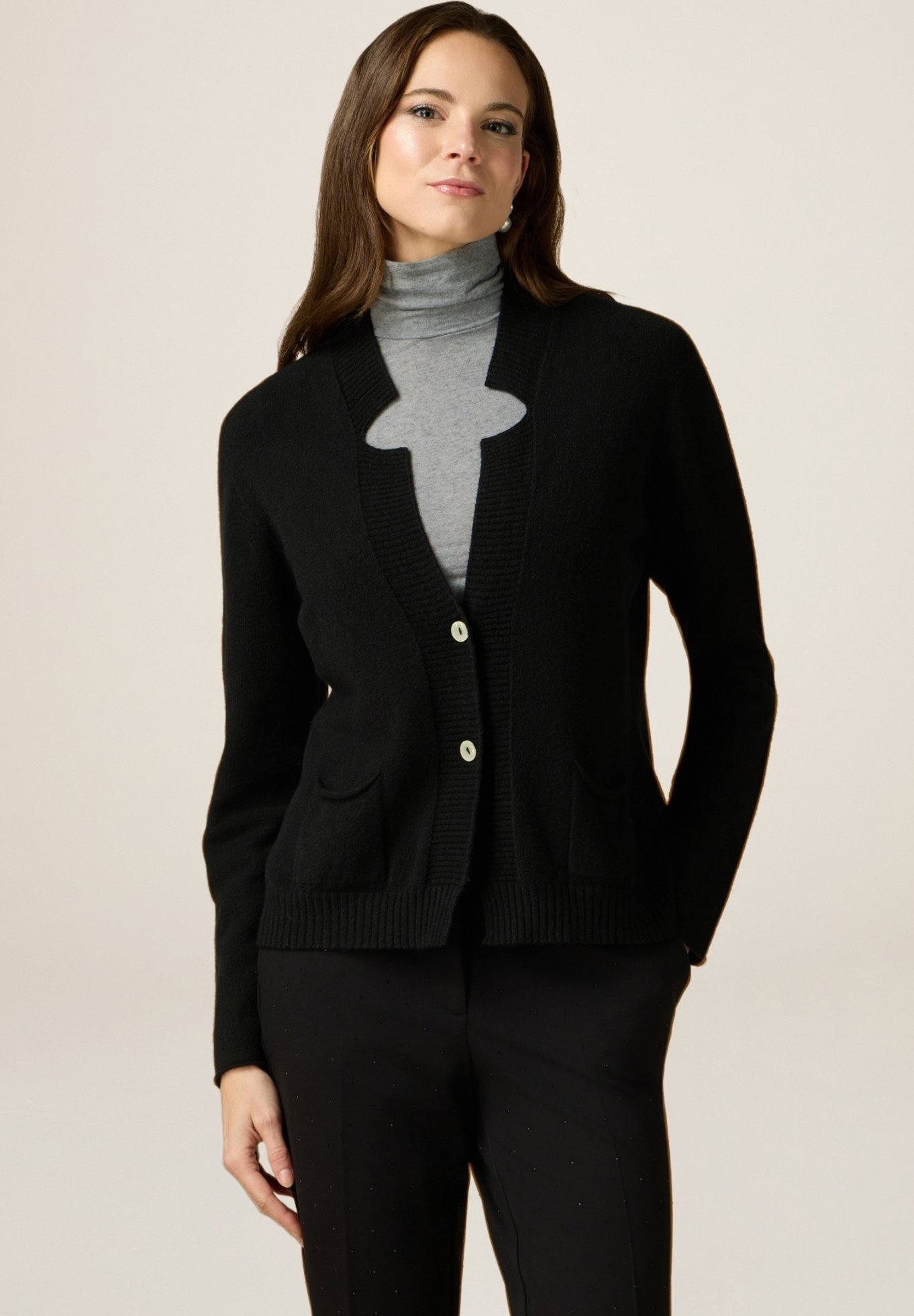 cardigan-nero-elegante-824hxf-1.jpg
