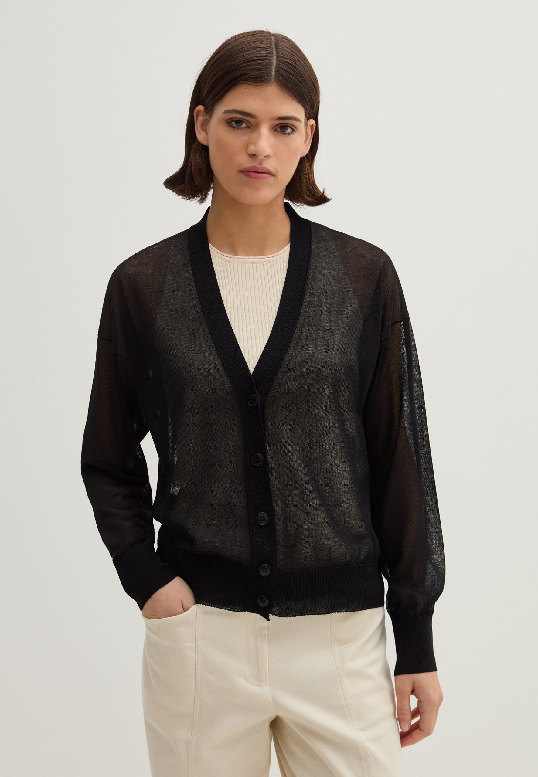 stefanel-cardigan-500drg-1.jpg